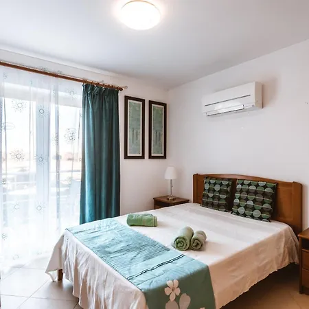 Gardens Front Pool 1 Floor Apartment Tavira