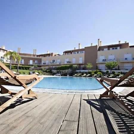Gardens Front Pool 1 Floor