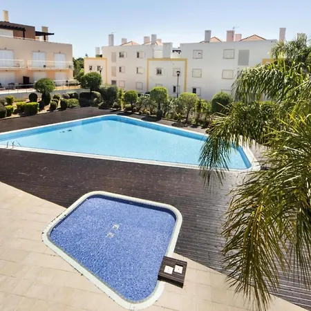 Gardens Front Pool 1 Floor